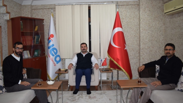 Hizmet İçi Eğitim İçin İstanbul'a Gelen Üyelerimizi Dernek Merkezimizde Misafir Ettik